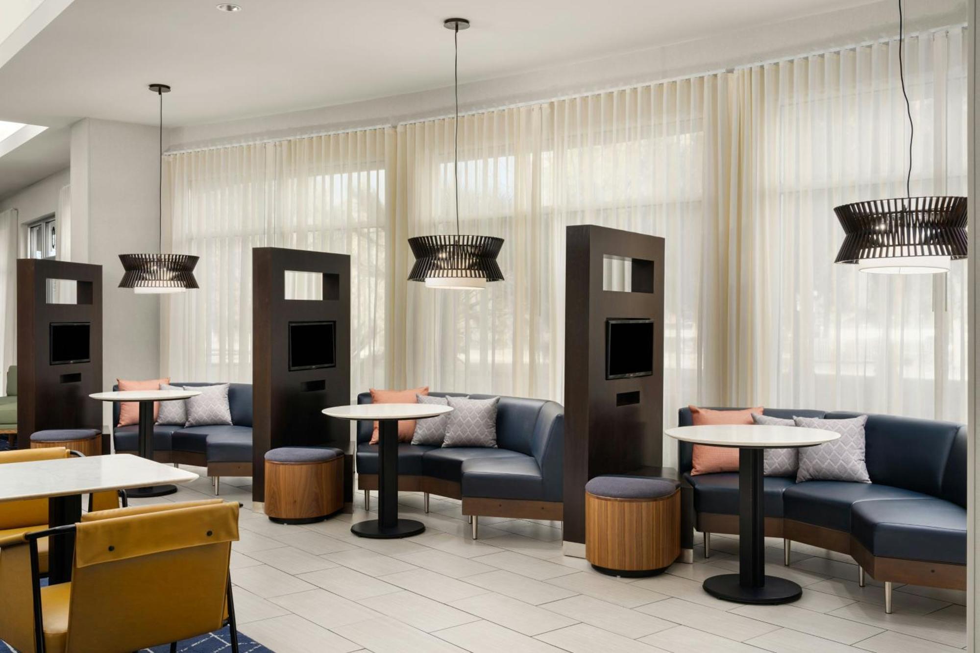 Courtyard By Marriott Sunnyvale Silicon Valley Exteriör bild