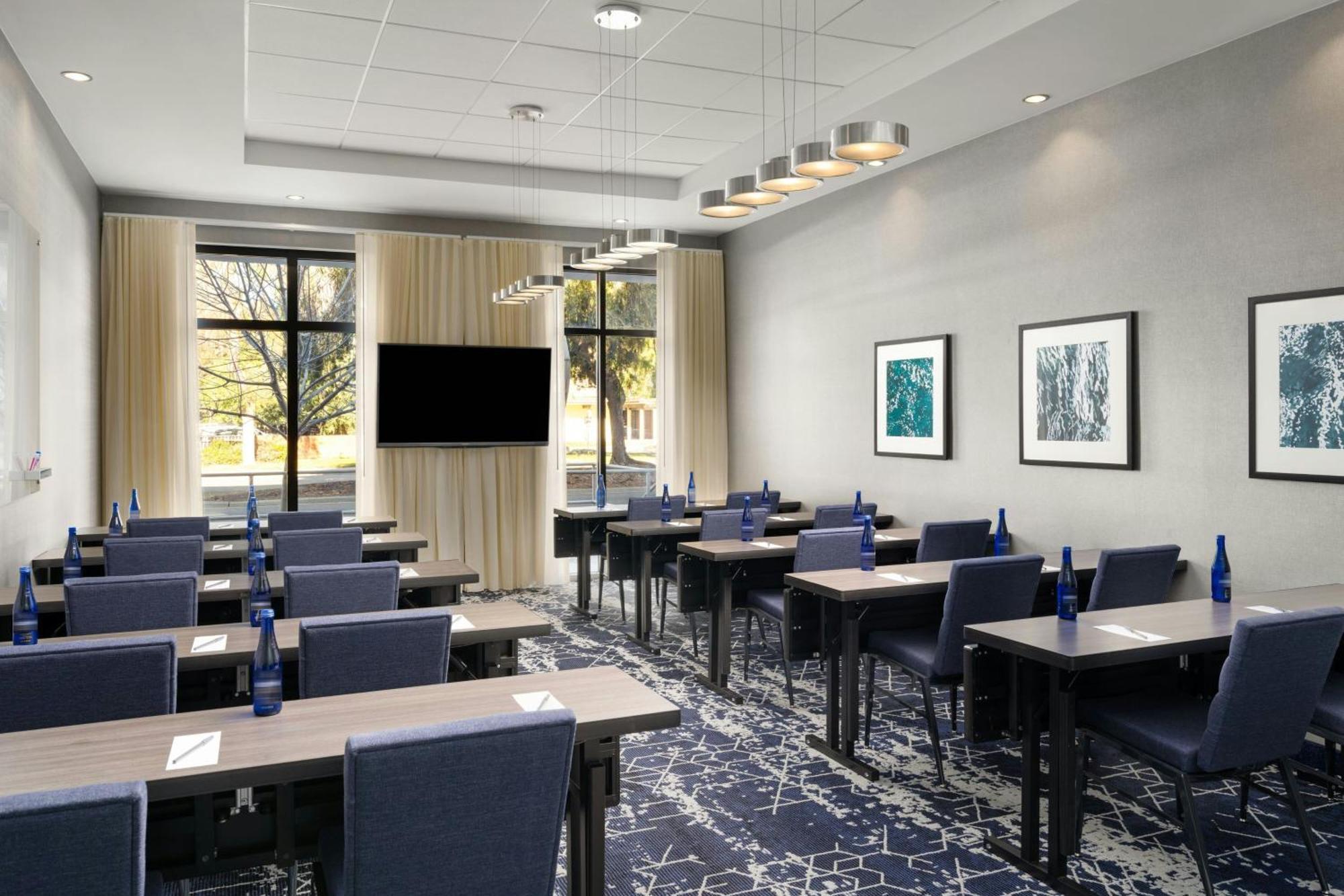 Courtyard By Marriott Sunnyvale Silicon Valley Exteriör bild